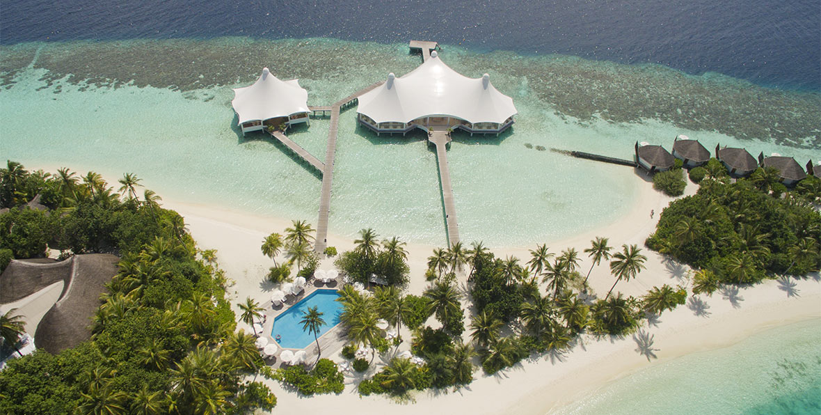 vista aerea Safari Island Resort & Spa Maldives