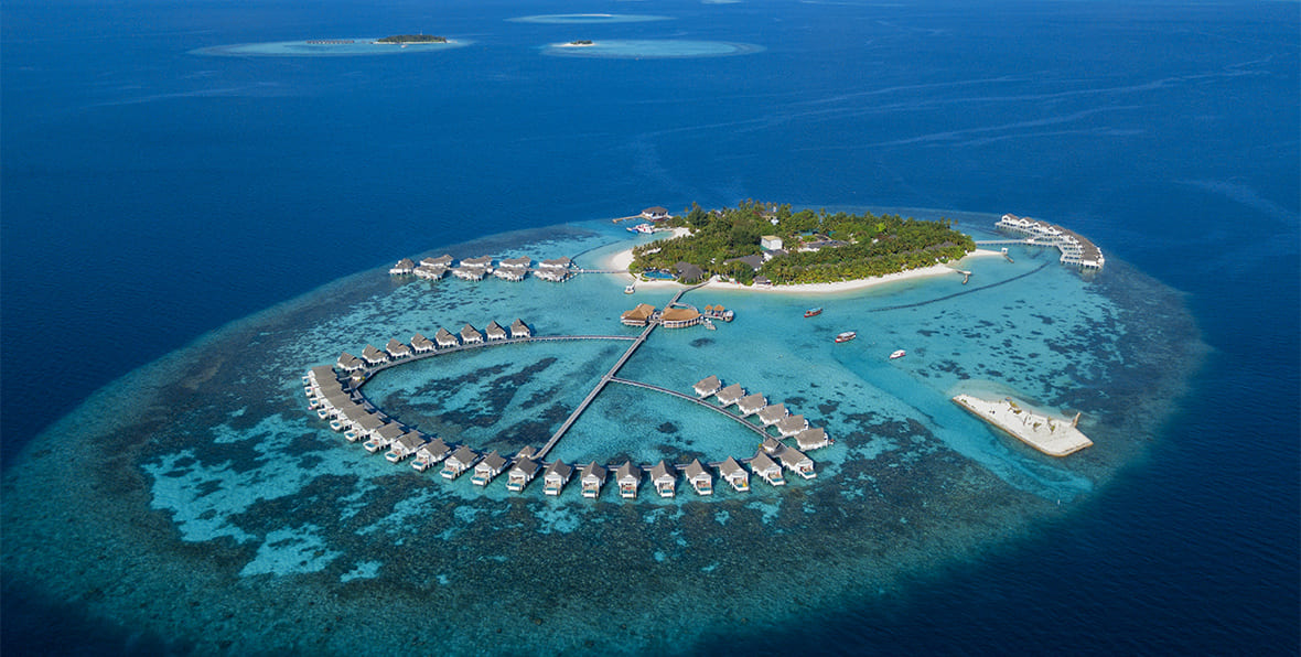 Centara Grand Island Resort Spa Maldives - arenatours.com