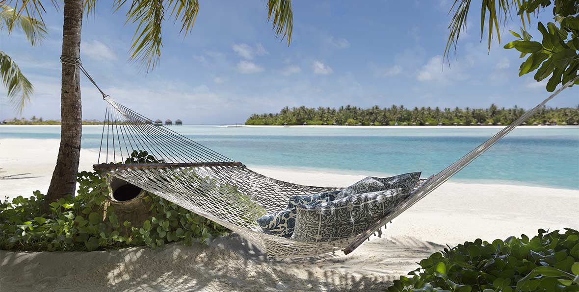 Naladhu Private Island Maldives - arenatours.com