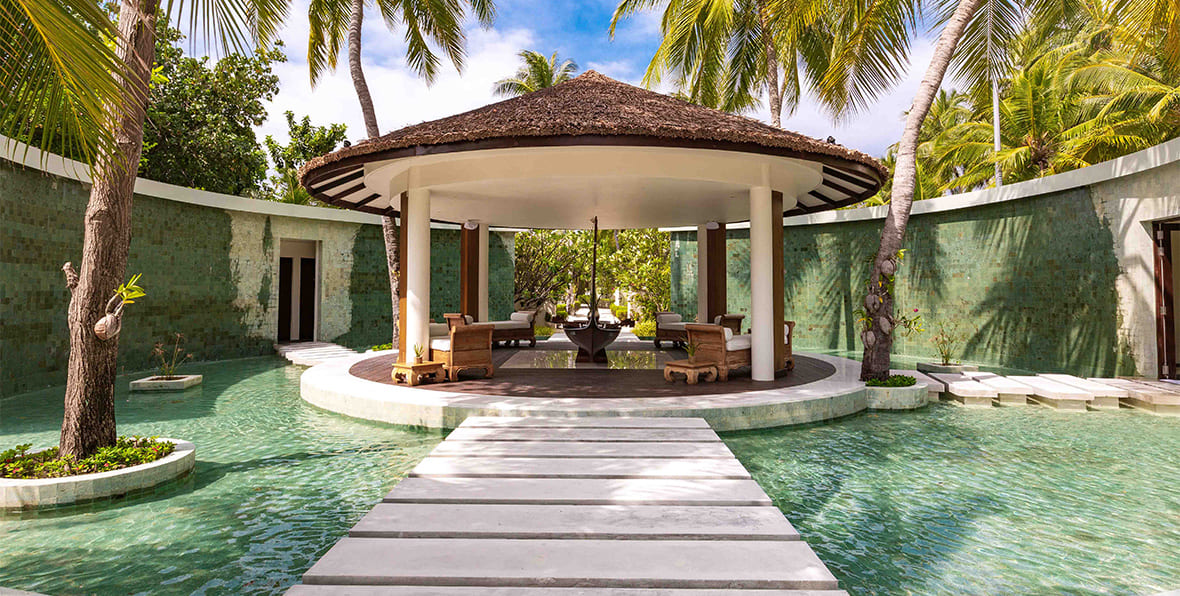 Ozen Reserve Bolifushi Maldives Resort - arenatours.com