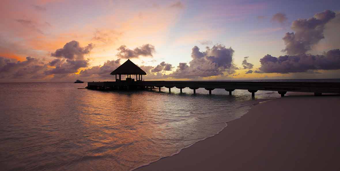 H Outrigger Konotta Maldives Resort Exterior Dock - arenatours.com