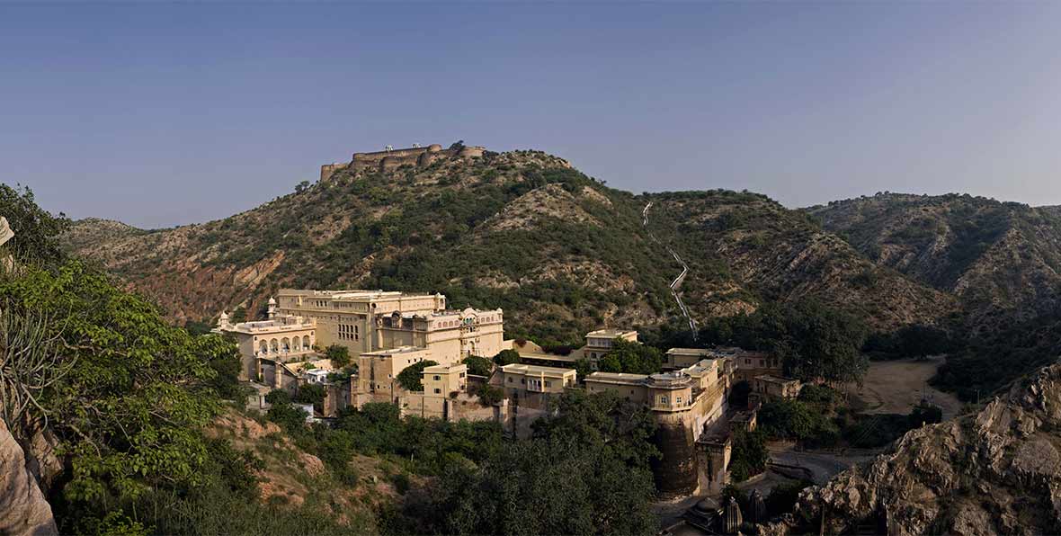 Samode Haveli Jaipur - arenatours.com