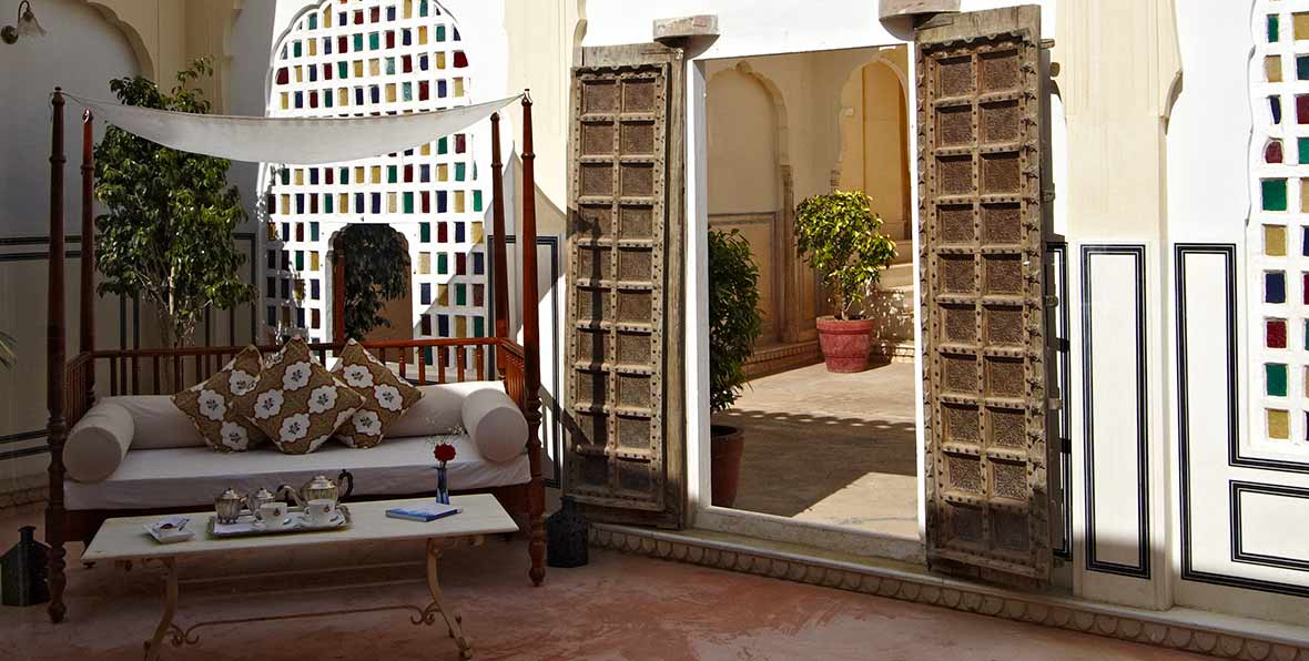 Samode Haveli Jaipur - arenatours.com