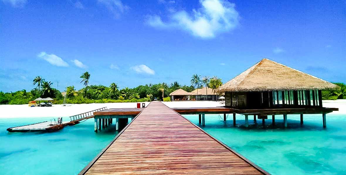 arrival jetty en Noku Maldives