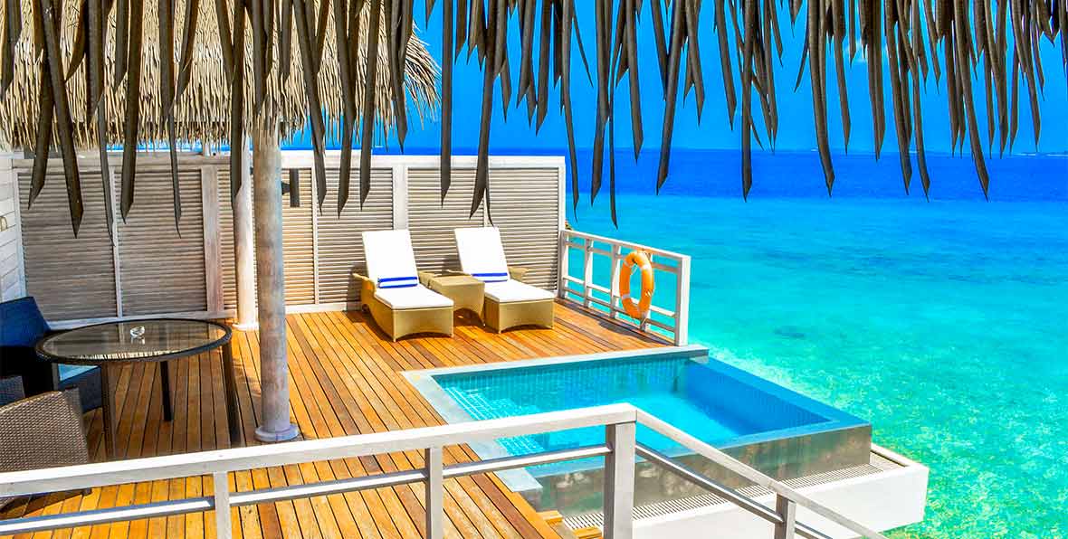 Amaya Kuda Rah Maldives Water Villa Pool - arenatours.com