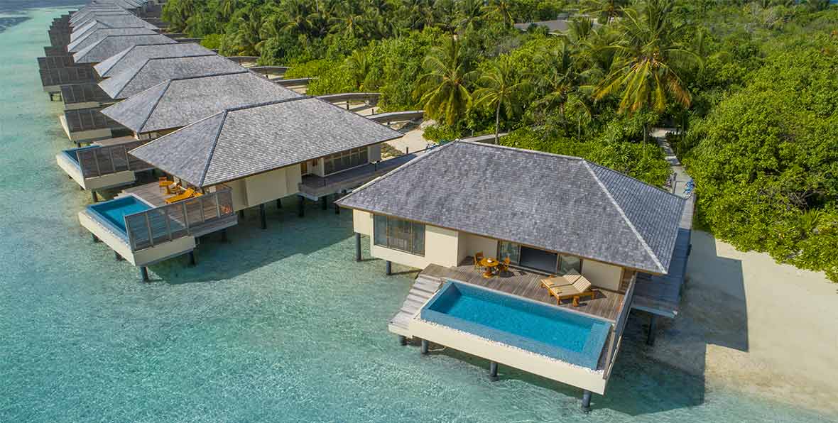 The Residence Maldives Dhigurah Deluxe Lagoon Pool Villa - arenatours.com