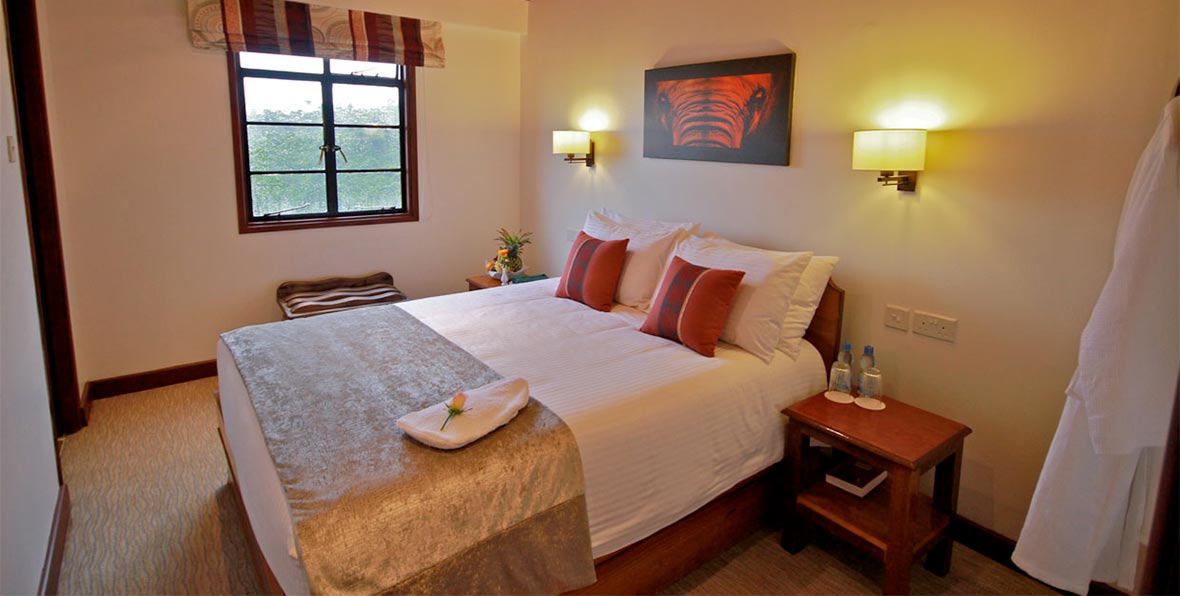 The Ark Lodge Aberdare Guest Room - arenatours.com