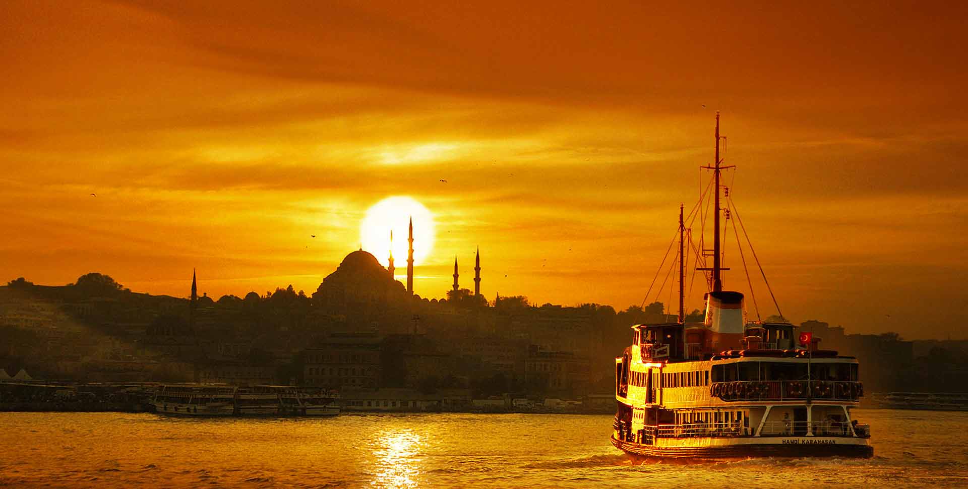 Istanbul - Bosporus + Sultanahmet Tour