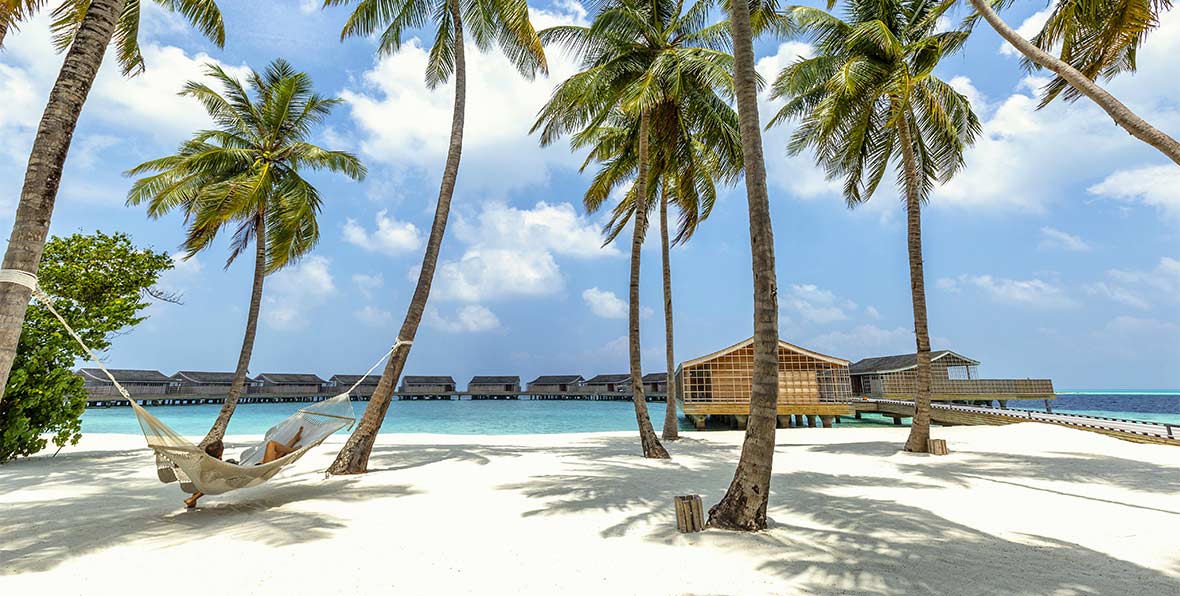 Kudadoo Maldives Private Island - arenatours.com