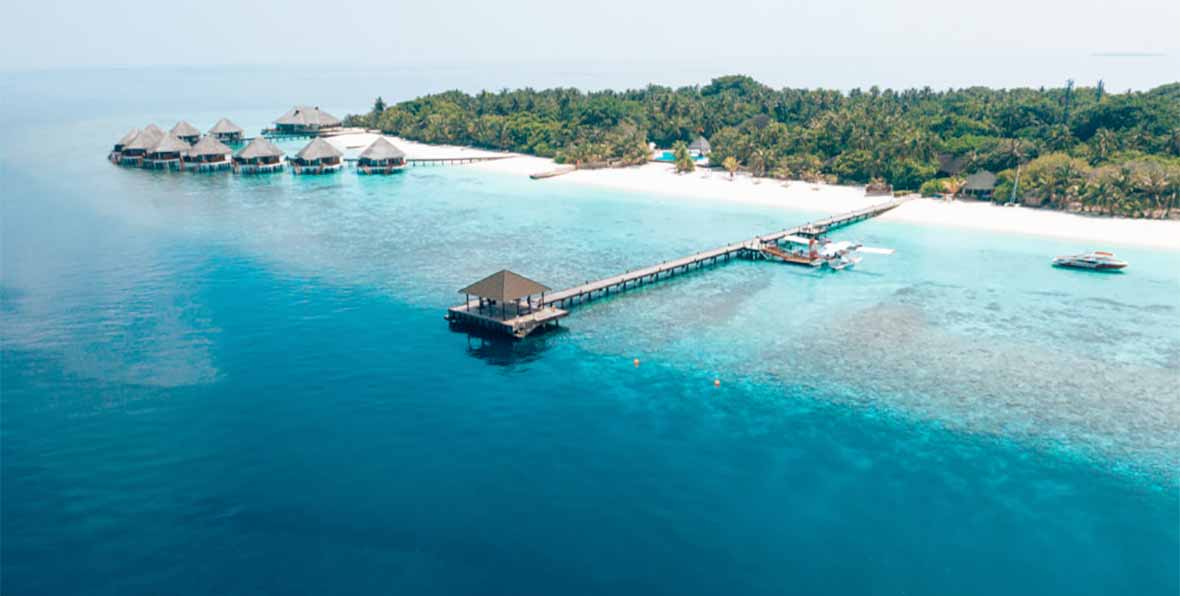 Adaaran Select Meedhupparu Resort Maldives - arenatours.com