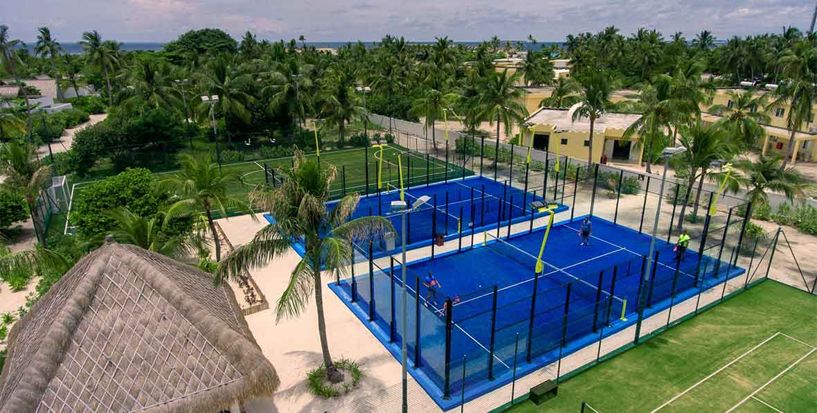 Emerald Maldives Faarufushi Padel Court - arenatours.com