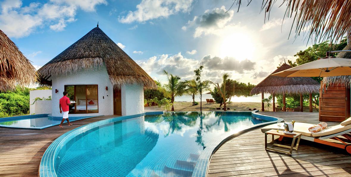 villa con piscina Hideaway Beach Resort & Spa